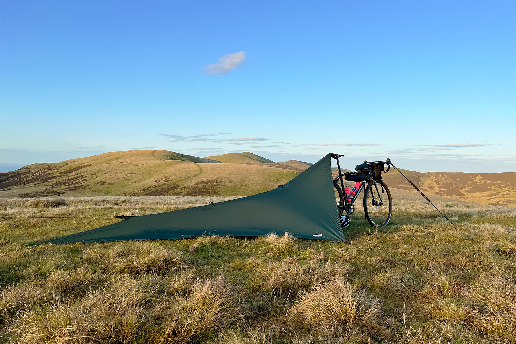 bikepacking tarp, bikepacker tarp, superlight tarp, DD Hammocks | natura-nuova.cz